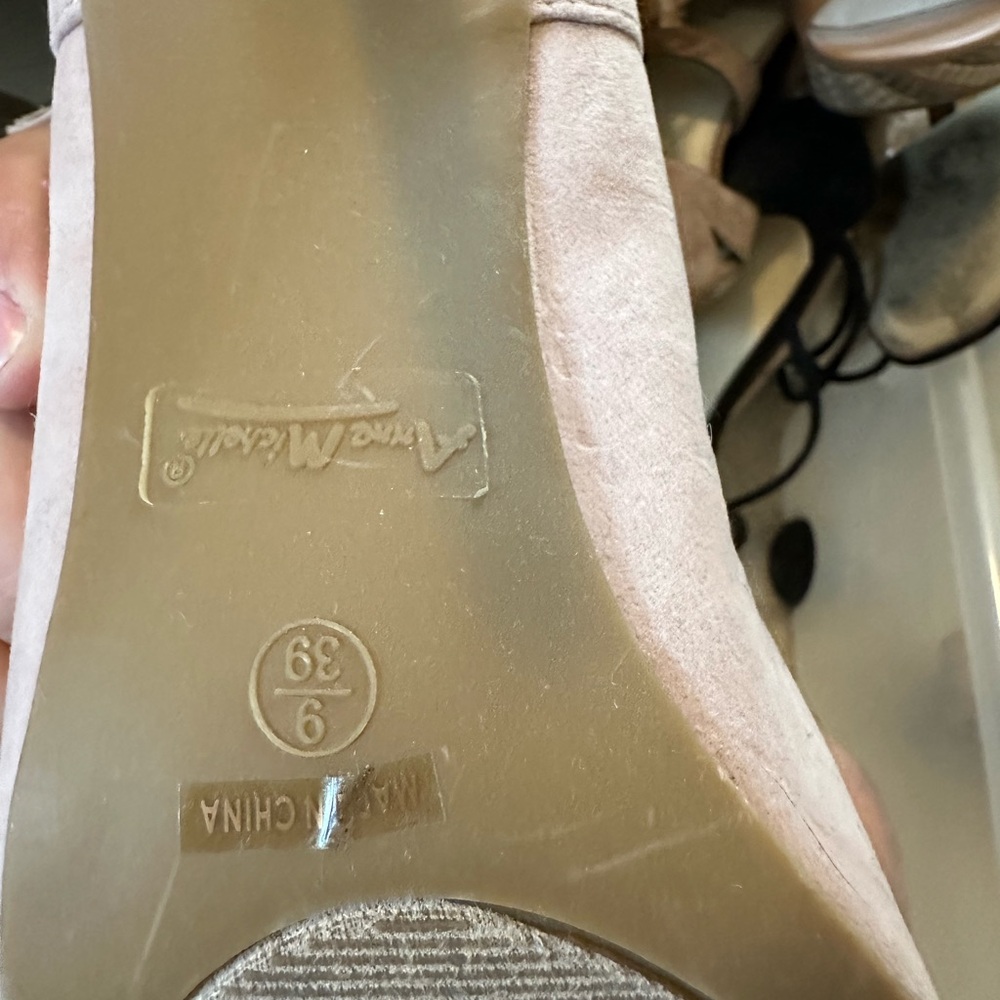 Nude heel - Picture 2 of 2